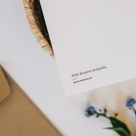 Sympathy te reo Māori greeting card